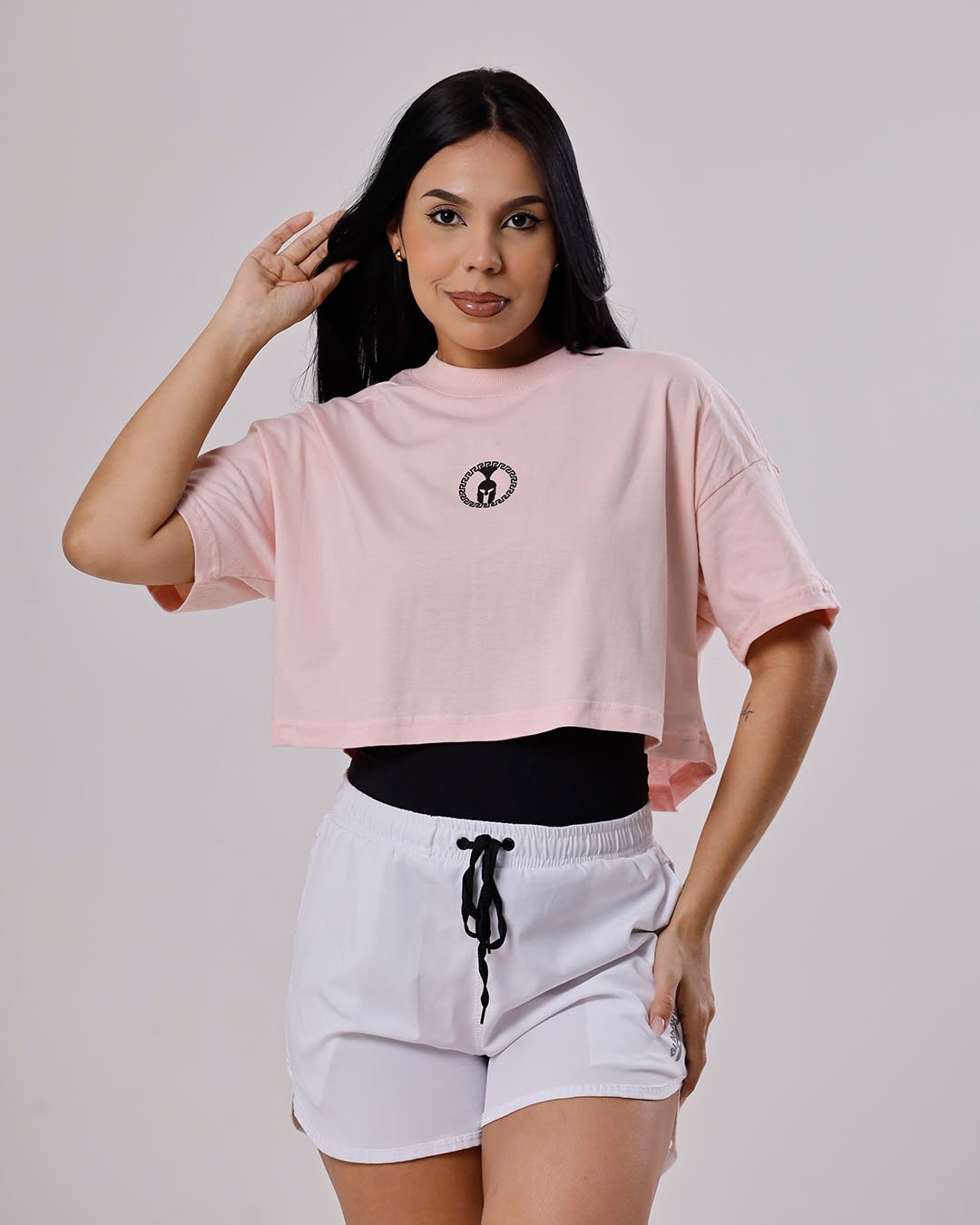camiseta-cropped-gladark-rosa-claro