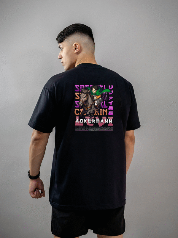 Camiseta Attack On Titan Levi Ackerman 1 Oversized