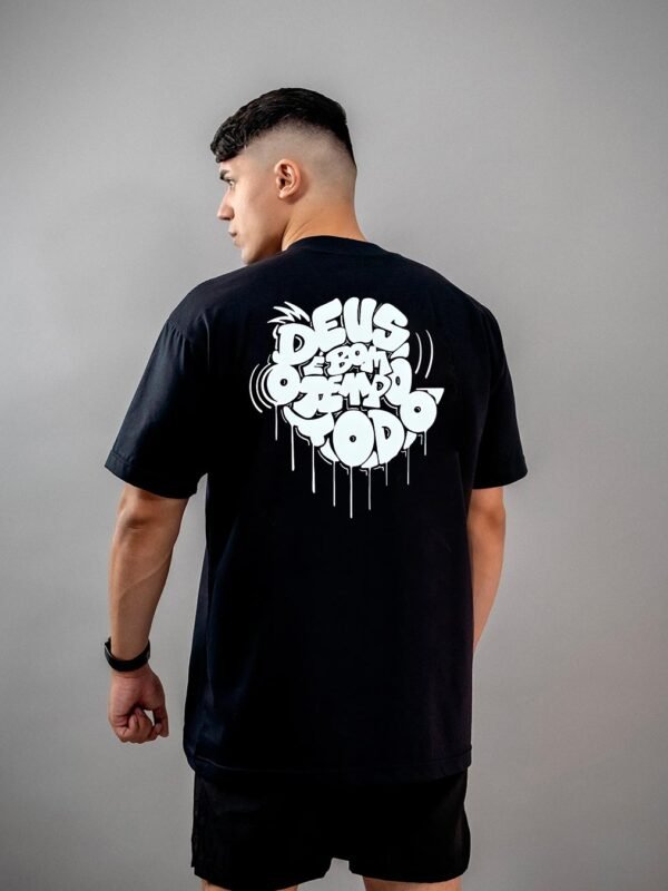 Camiseta Cristã | Deus é bom o tempo todo Oversized