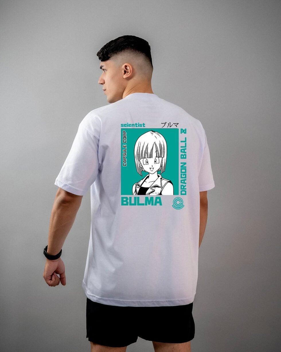 Camiseta Dragon Ball Z | Bulma Corporação Capsula Oversized