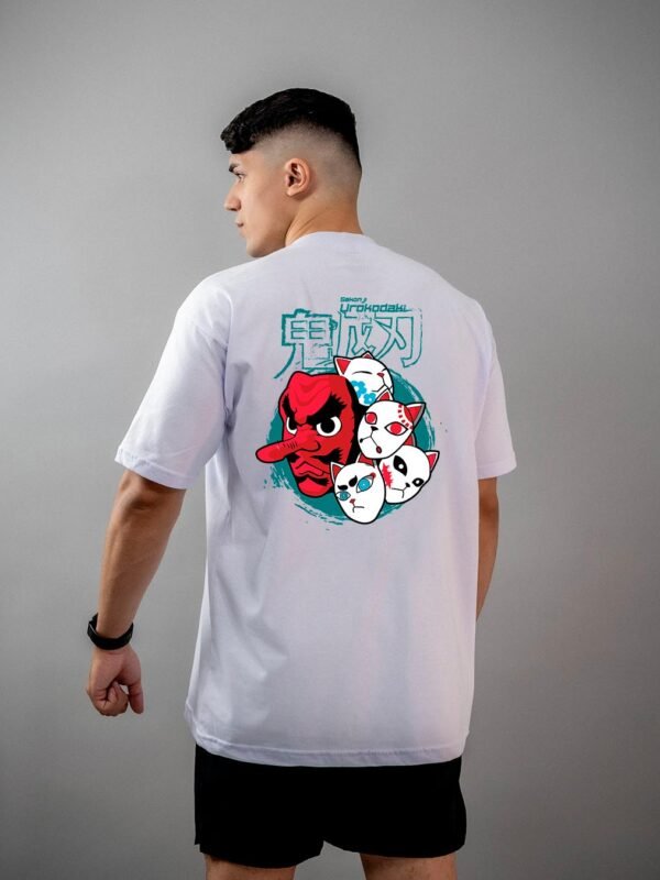 Camiseta Demon Slayer Sakonji Urokodaki 1 Oversized