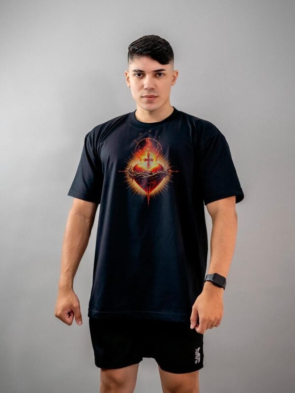 Camiseta Cristã | Sagrado Coração Oversized