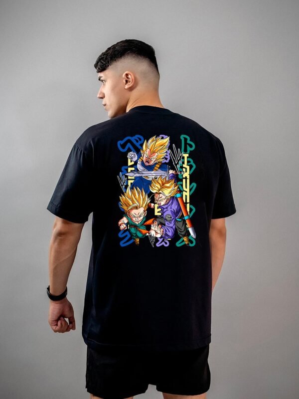 Camiseta Dragon Ball Z Vegeta e Trunks Oversized