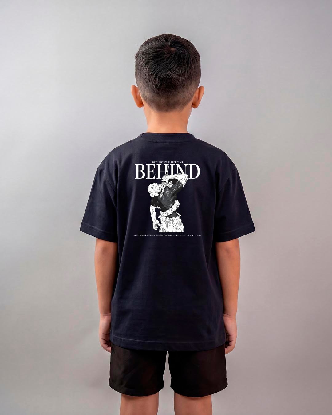 Camiseta Jujutsu Kaisen | Toji Fushiguro Behind Oversized Infantil