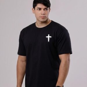 T-SHIRT PRETA CRUZ FRENTE