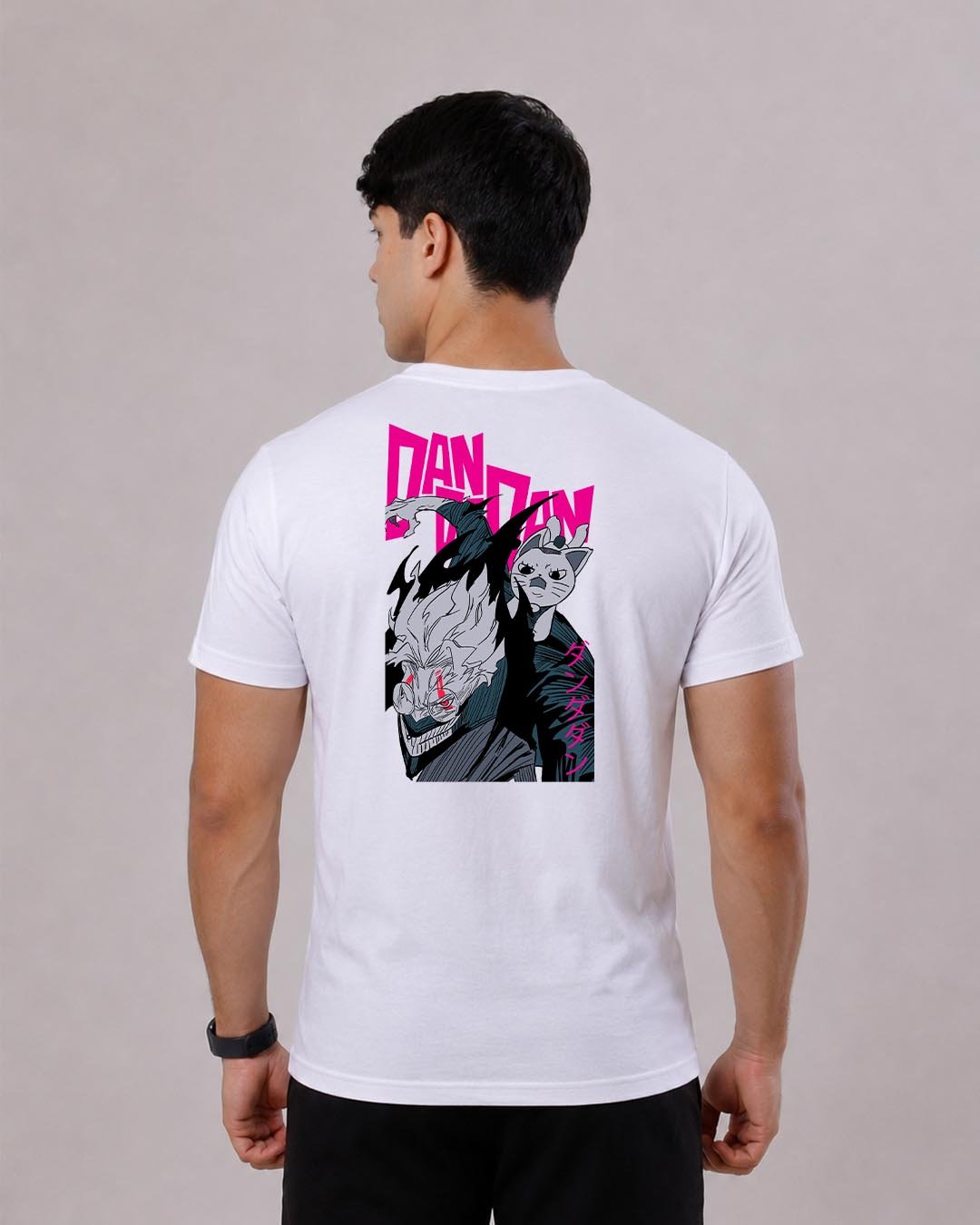 Camiseta Dan Da Dan | Okarun e Velha Turbo 2